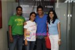 Shahrukh Khan at Reebok and bollywoodhungama.com meets the My Name Is Khan online contest winners in Mannat on 23rd March 2010 (37).JPG